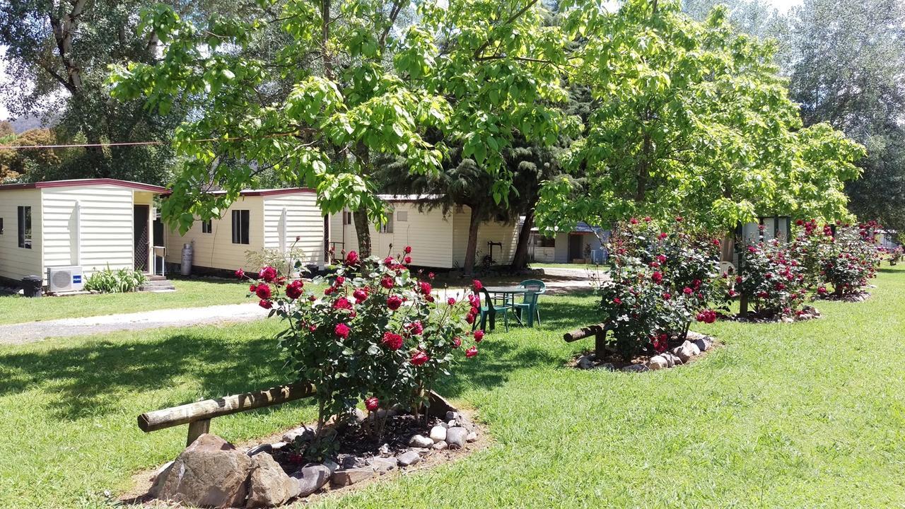 Khancoban Lakeside Caravan Park Exterior foto